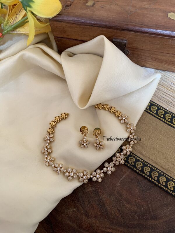 Floral white diamonds
