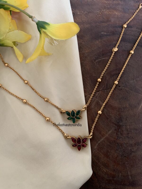 Reversible lotus anklets