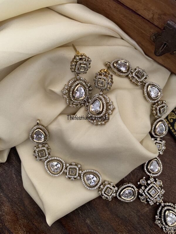 Budgeted all white Victorian set