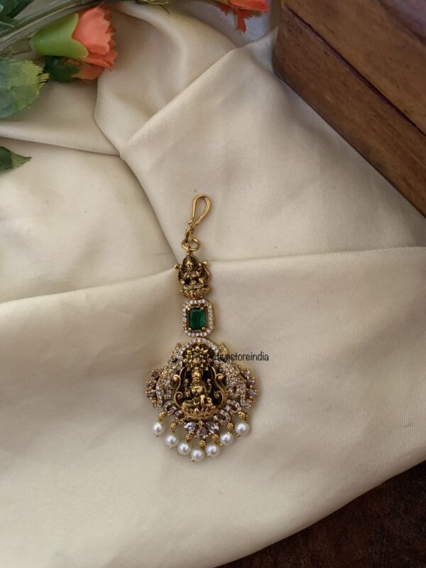 Lakshmi Victorian maangtikka