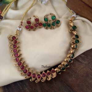Reversible matte red green maanga set