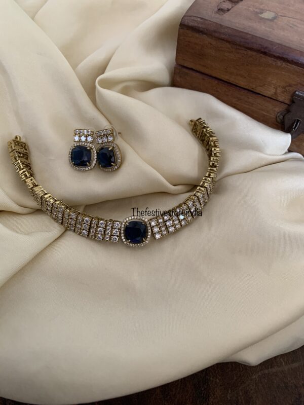 Classic Blue stone victorian choker set
