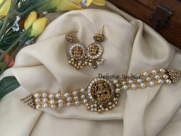 Lakshmi pearls choker set