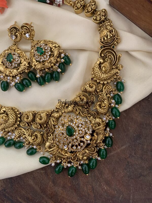 Budgeted Navilu green drops AD necklace set