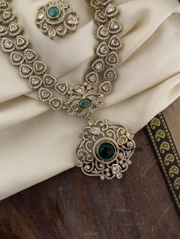 2 layer Victorian green stone necklace set