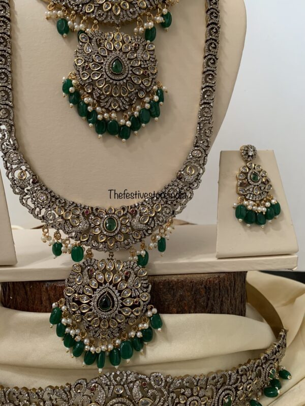 Victorian green drops complete Bridal set