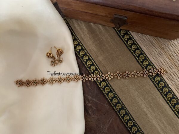 Minimalist floral choker / necklace set (Kids friendly)