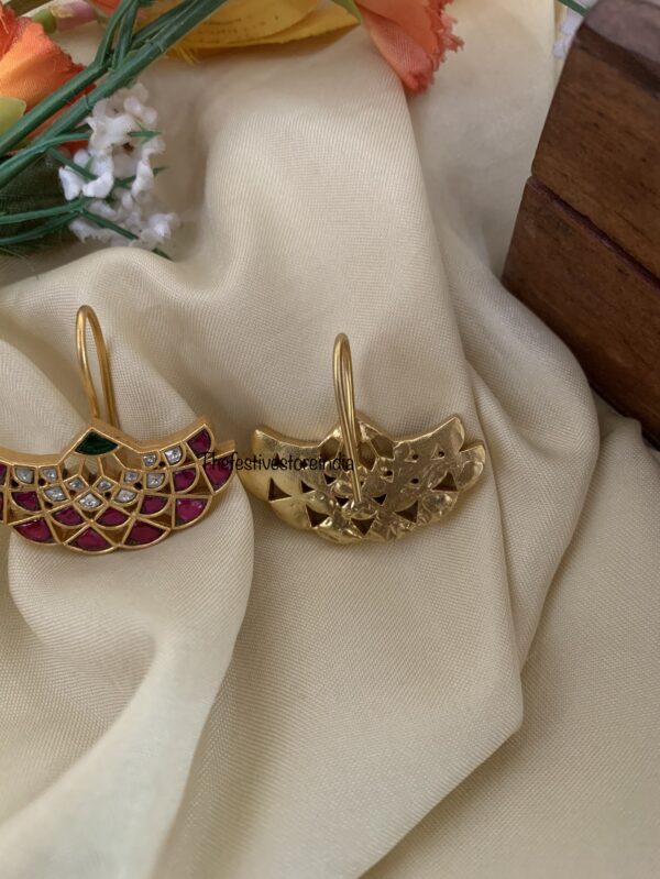 Jadau hook style earrings