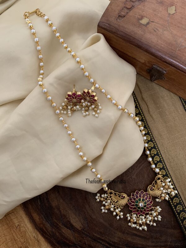 Classic floral navilu pearl haaram set