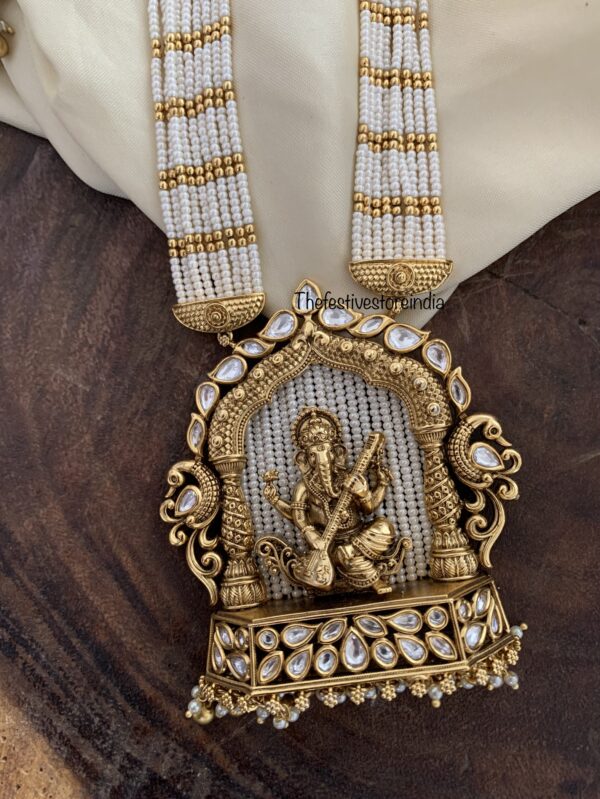 All white bridal Ganapa haaram set