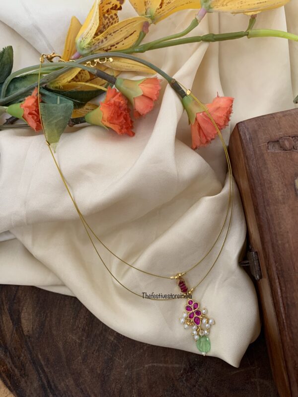 Jadau minimalist pendant chain