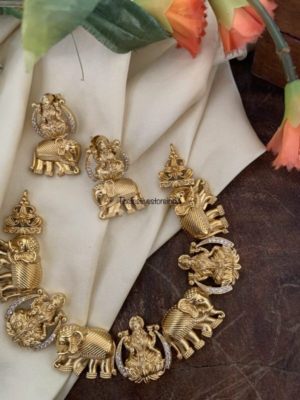 Matte Lakshmi ambaari necklace set