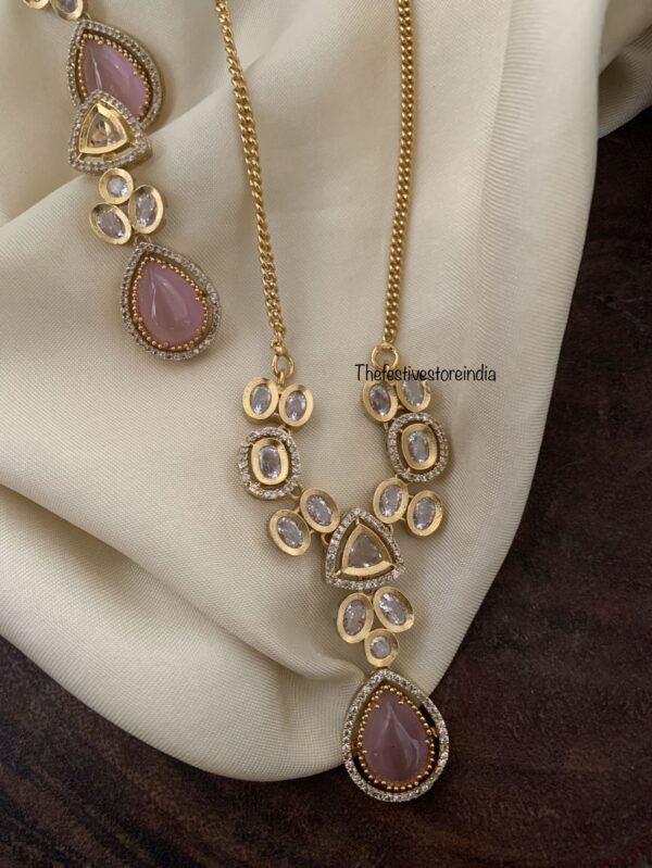 Pastel pink stone necklace set