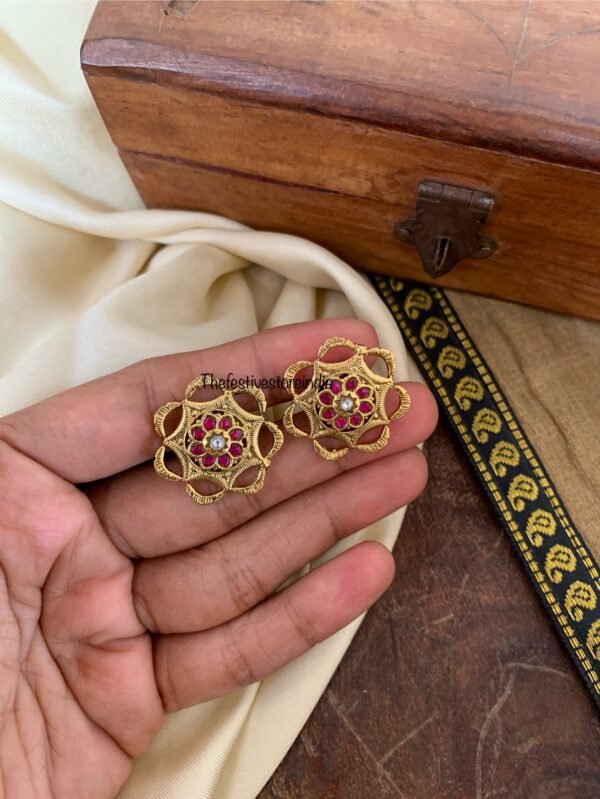 Carved floral Jadau screwback studs