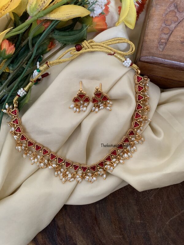 Budgeted red stone rice pearls necklace set