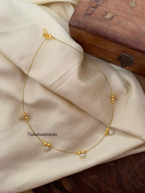 Jadau minimalist statement diamonds chain