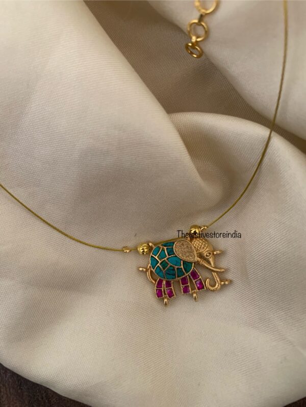 Jadau minimalist ELEPHANT chain | Invisible chain