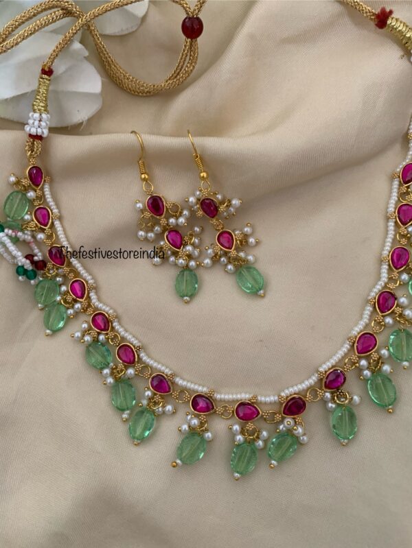 Jadau mint drops kemp pearls with hook style earrings