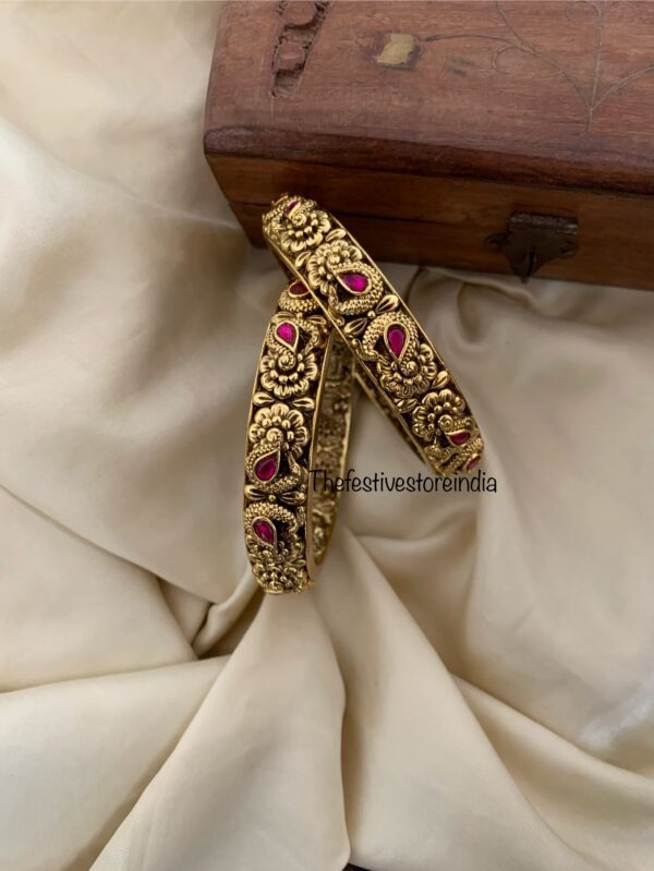 Antique ruby tikka kada - Set of 2
