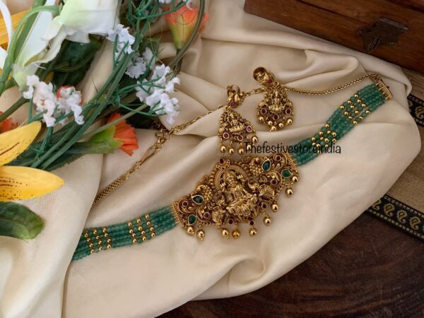 Light green beads lakshmi choker set