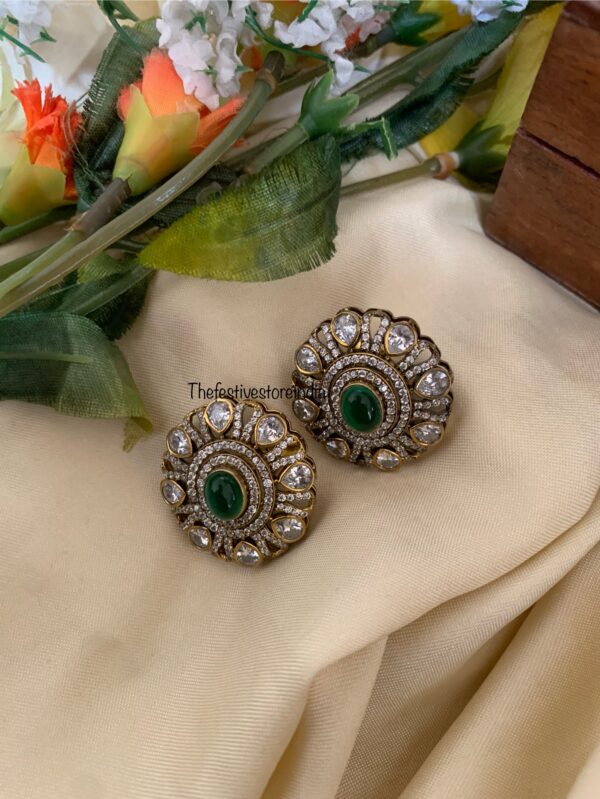 Victorian studs - Green