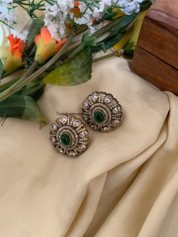 Victorian studs - Green
