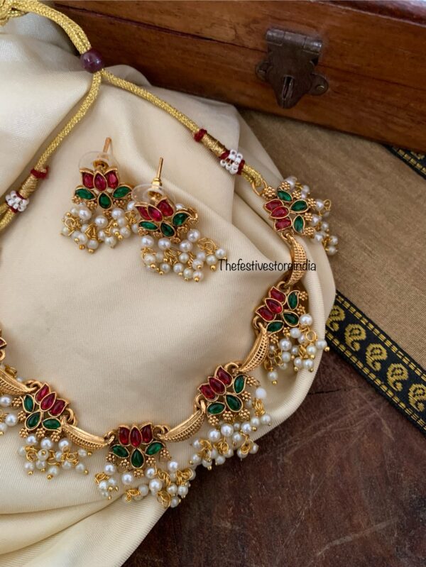 Budgeted matte Taamarai pearl drops set