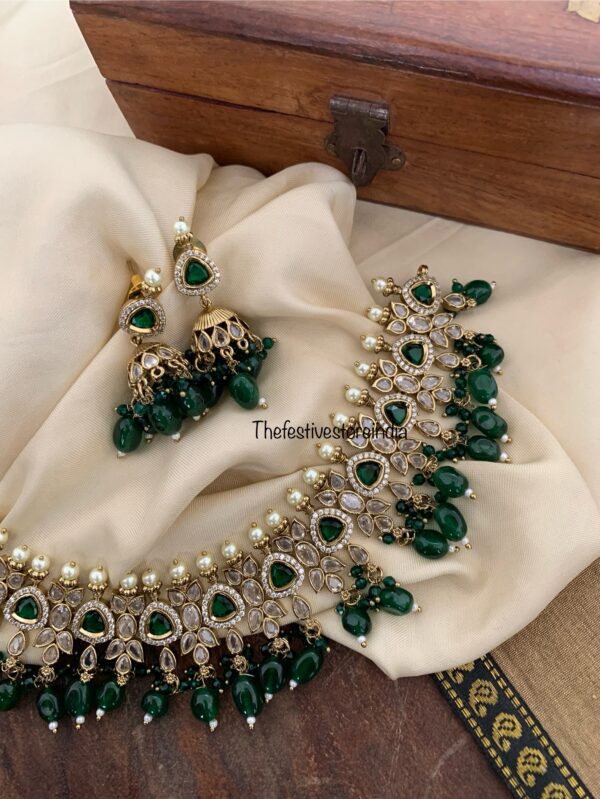 Classic green drops victorian necklace set
