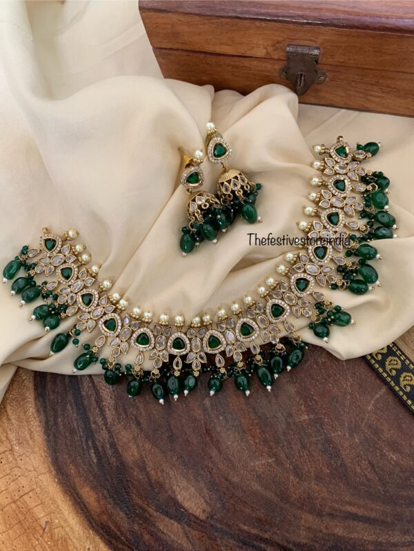Classic green drops victorian necklace set