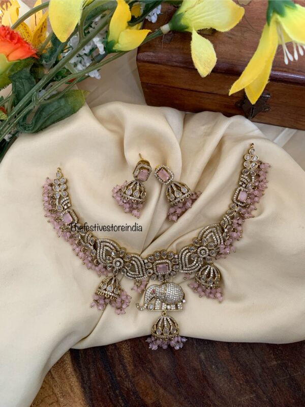 Pink beads victorian necklace set