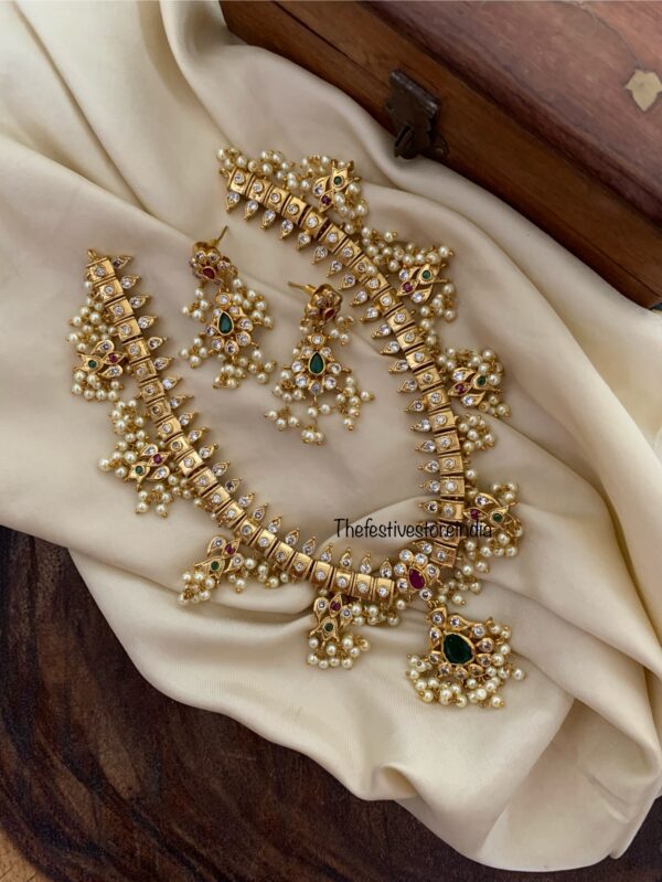 Classic guttapusalu necklace set