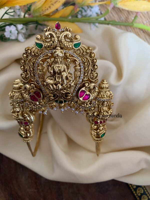 Lakshmi navilu Bridal Vanki