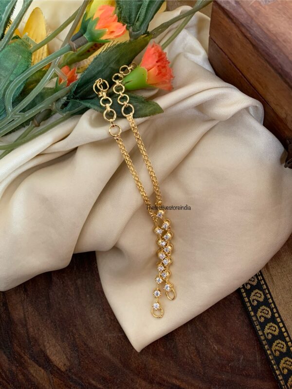 Diamonds straight maati / ear chain