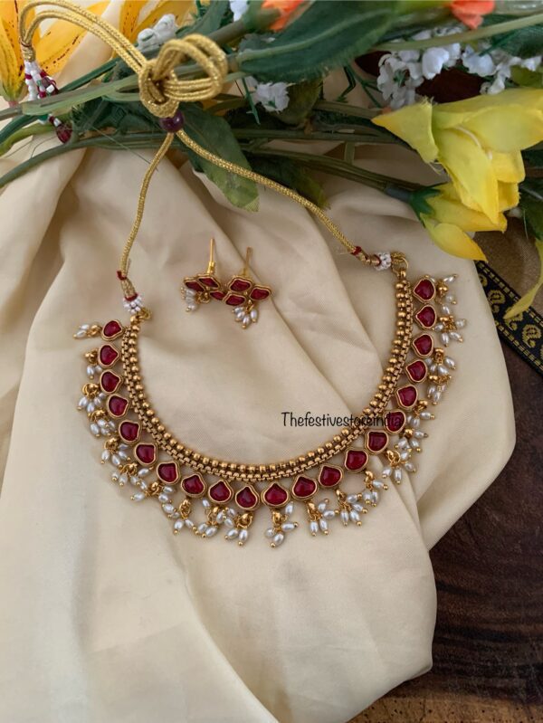 Budgeted kemp stone rice pearls necklace set