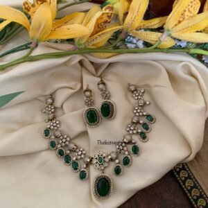 Emerald drops Victorian necklace set
