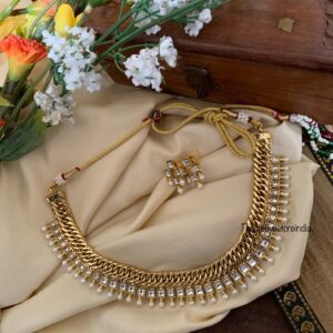 Jadau white jalebi necklace set - white