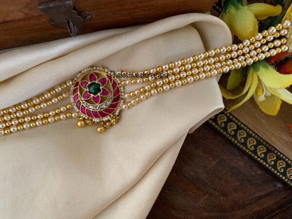 Jadau pearls choker