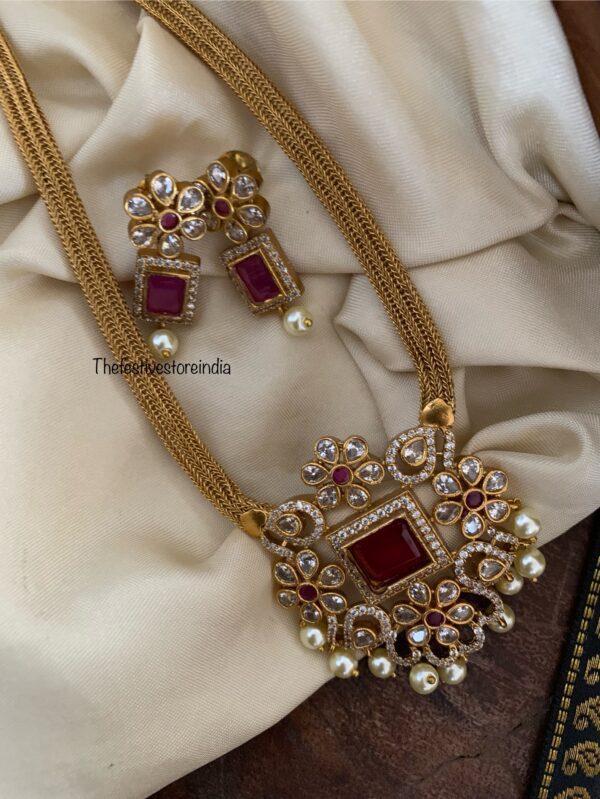 AD Ruby chain set