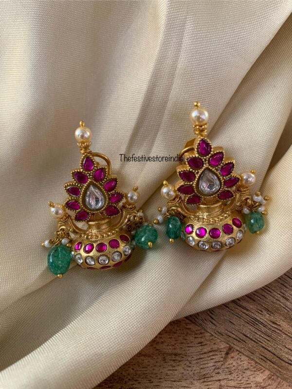 Unique Jadau screwback earrings