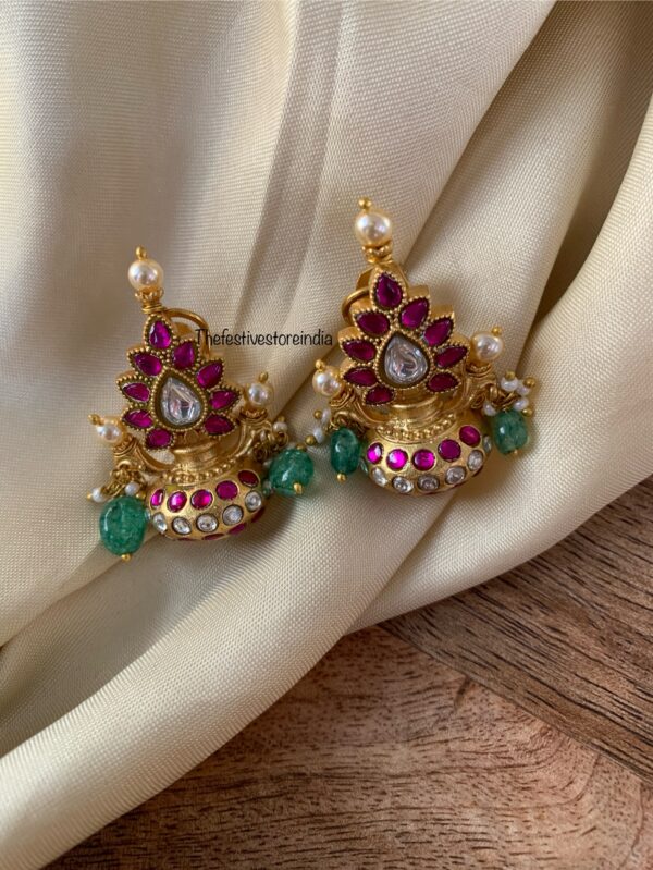 Unique Jadau screwback earrings
