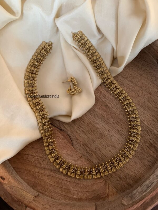 Antique polish Lakshmi kaasu haaram set
