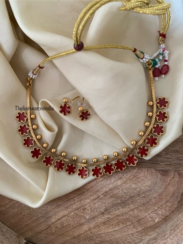Enamel floral necklace set