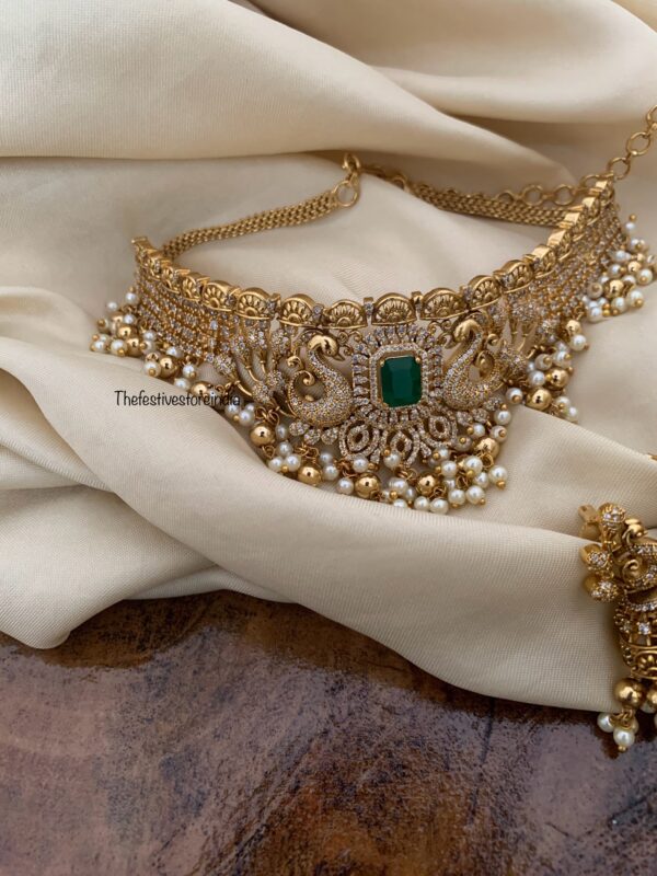 AD bridal choker set with Emerald stone