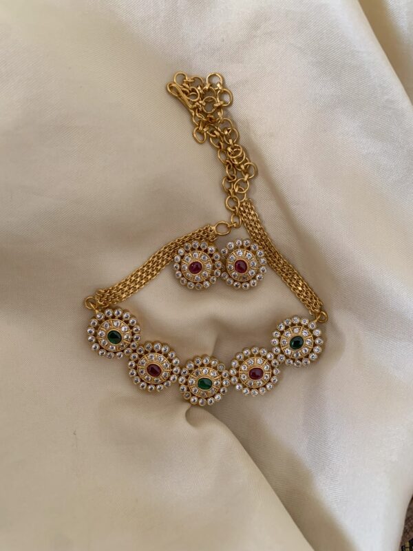 Bottu necklace set