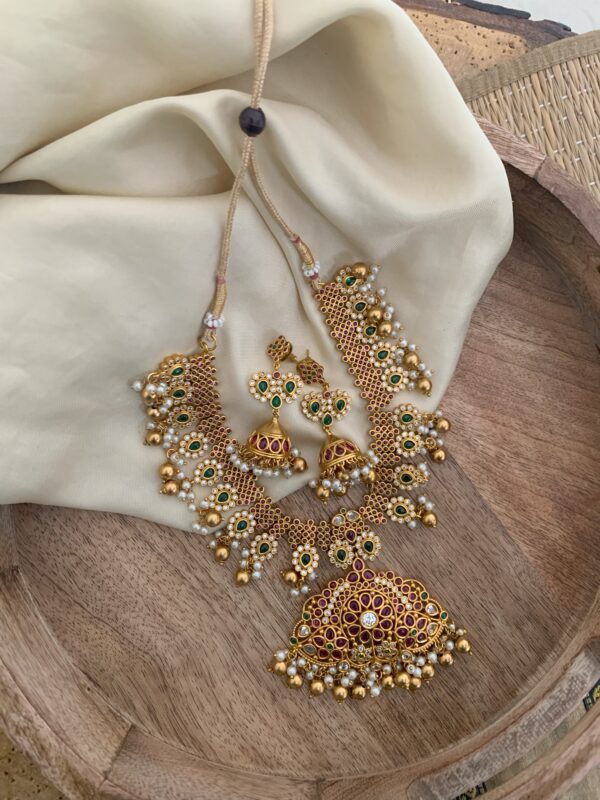 Close knit kemp necklace set