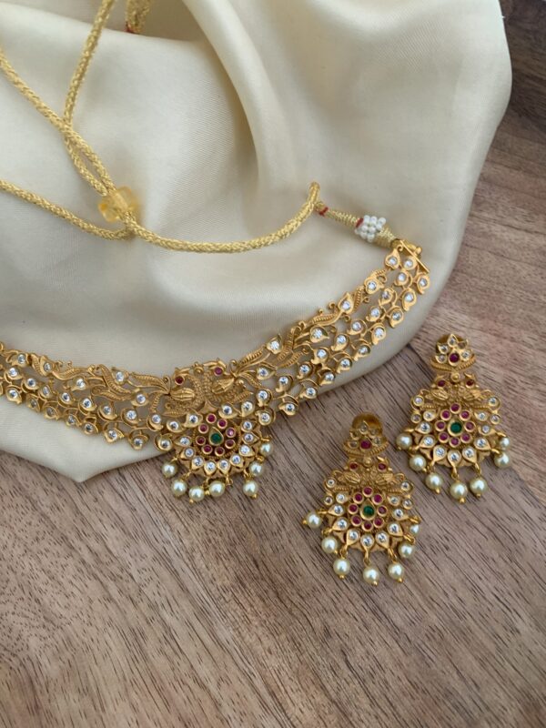 AD gold choker set