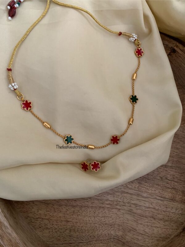 Classic enamel red green choker necklace set