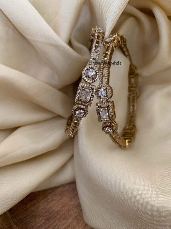 AD set of 2 bangles - All White