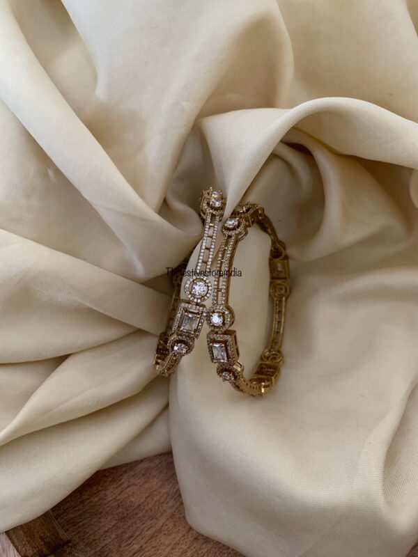 AD set of 2 bangles - All White
