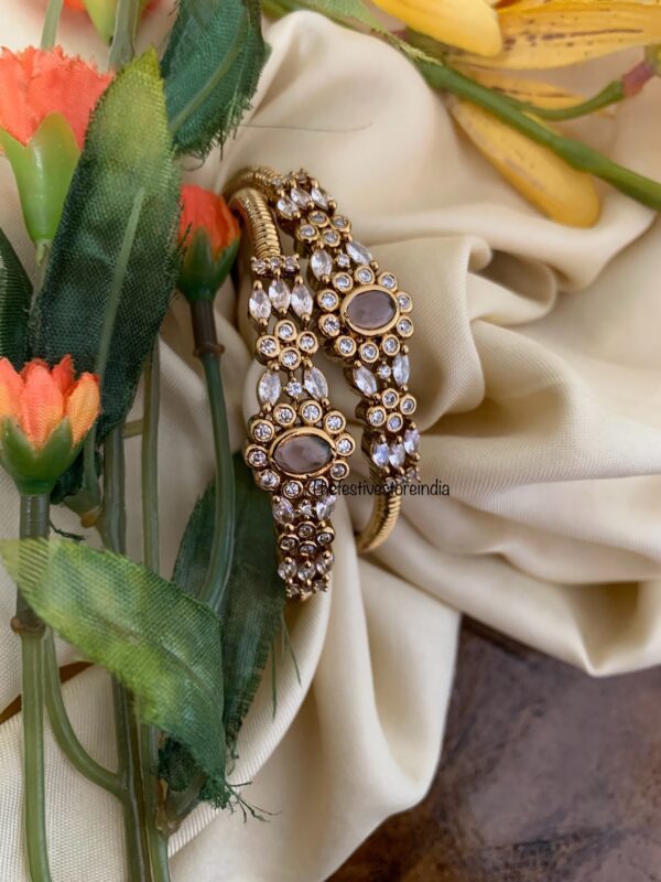 Budgeted mopp set of 2 bangles - Light purple transparent stone